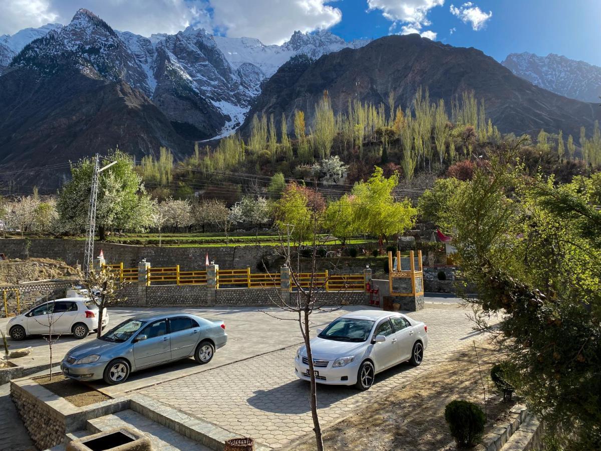 Dumani Nagar Hotel & Resort Karimabad (Hunza) Exterior foto