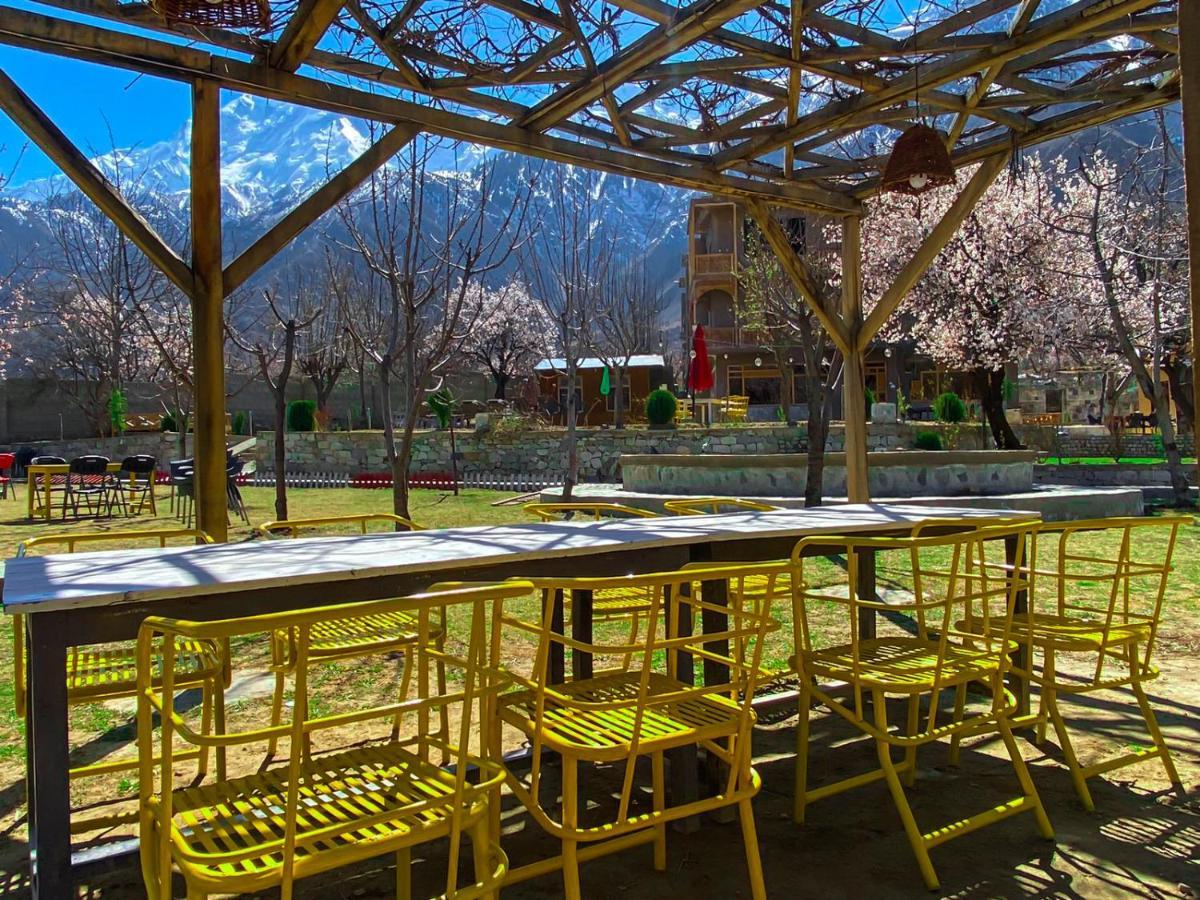 Dumani Nagar Hotel & Resort Karimabad (Hunza) Exterior foto