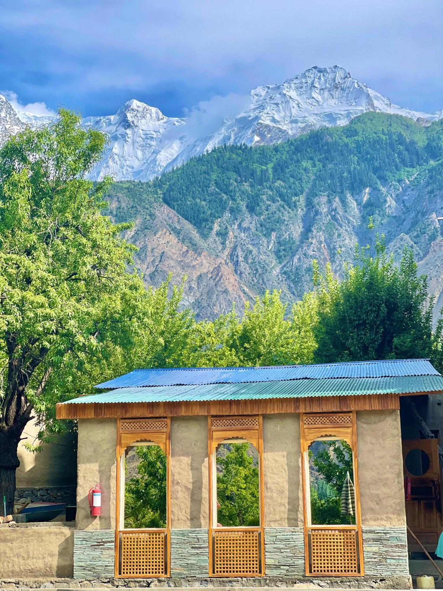 Dumani Nagar Hotel & Resort Karimabad (Hunza) Exterior foto